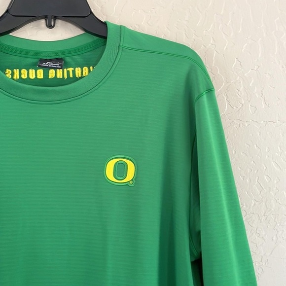 Nike Dri-Fit Pullover‎ Stretch Knit Pullover Thermal Type Top - Picture 2 of 9